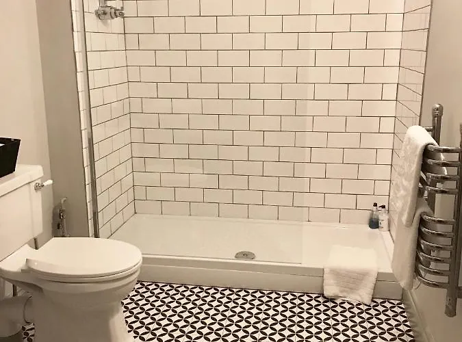 Historic Two Bed In Heart Of The Apartament