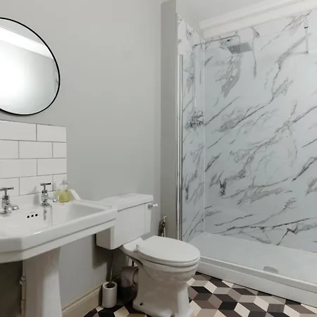 Historic Two Bed In Heart Of The Appartement