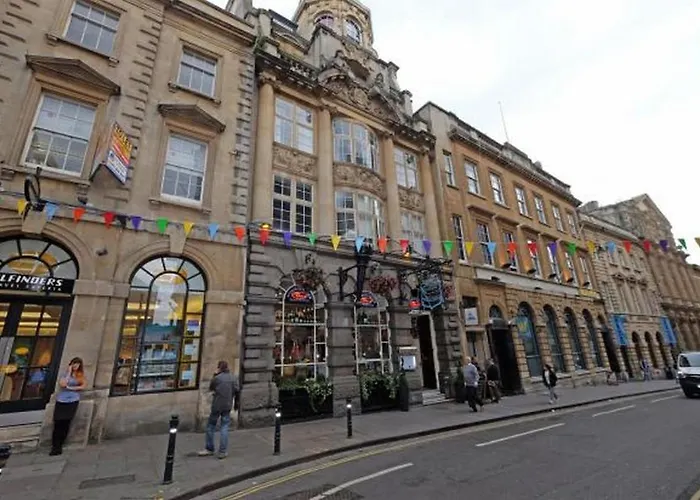 Historic Two Bed In Heart Of The *