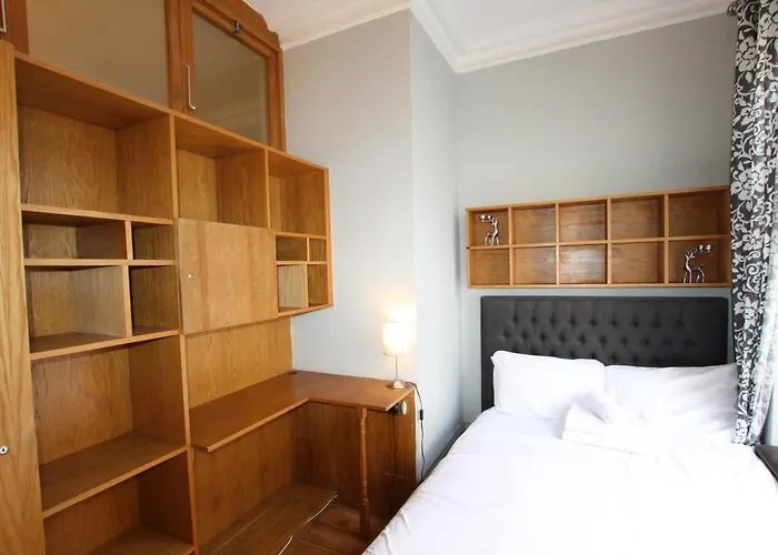 Historic Two Bed In Heart Of The Бристоль