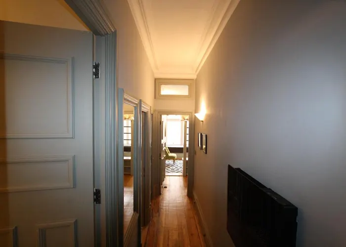 Historic Two Bed In Heart Of The