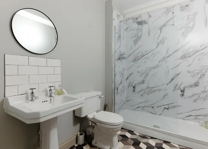 Historic Two Bed In Heart Of The Апартаменты