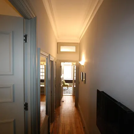 Historic Two Bed In Heart Of The